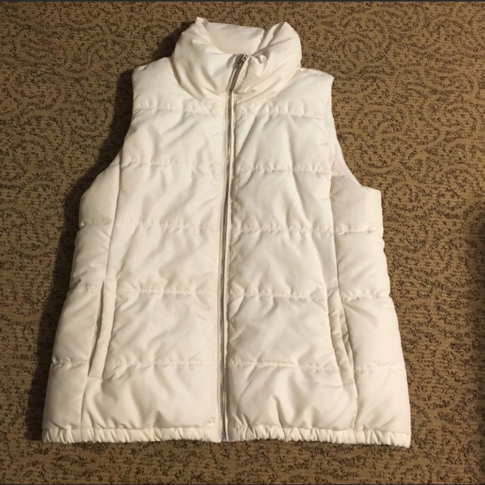 Old Navy Puffer Vest